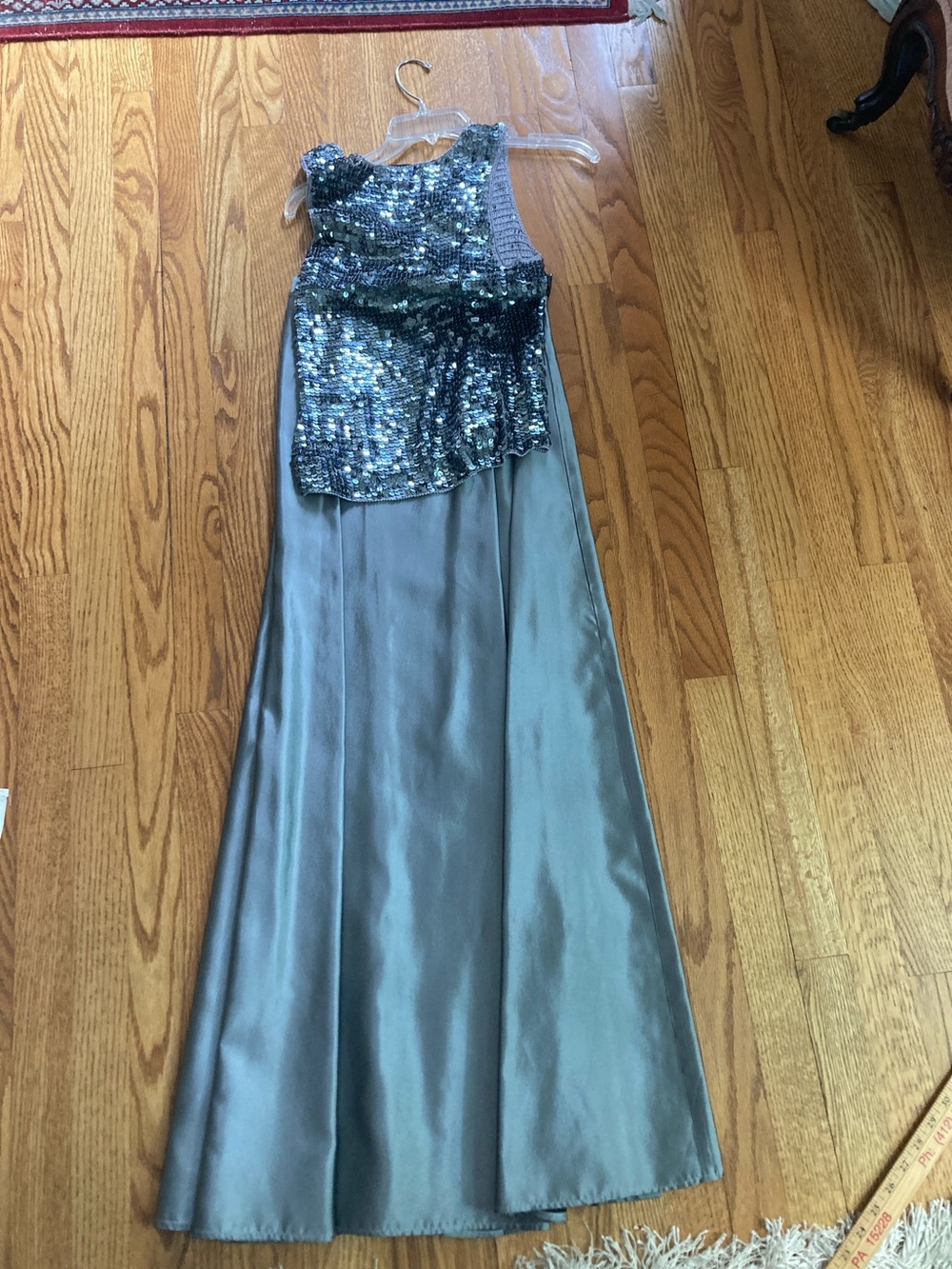 Sleeveless Silver Sequin Bodice Evening Gown - Silver